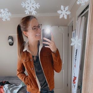 Meet your Posher, Samantha